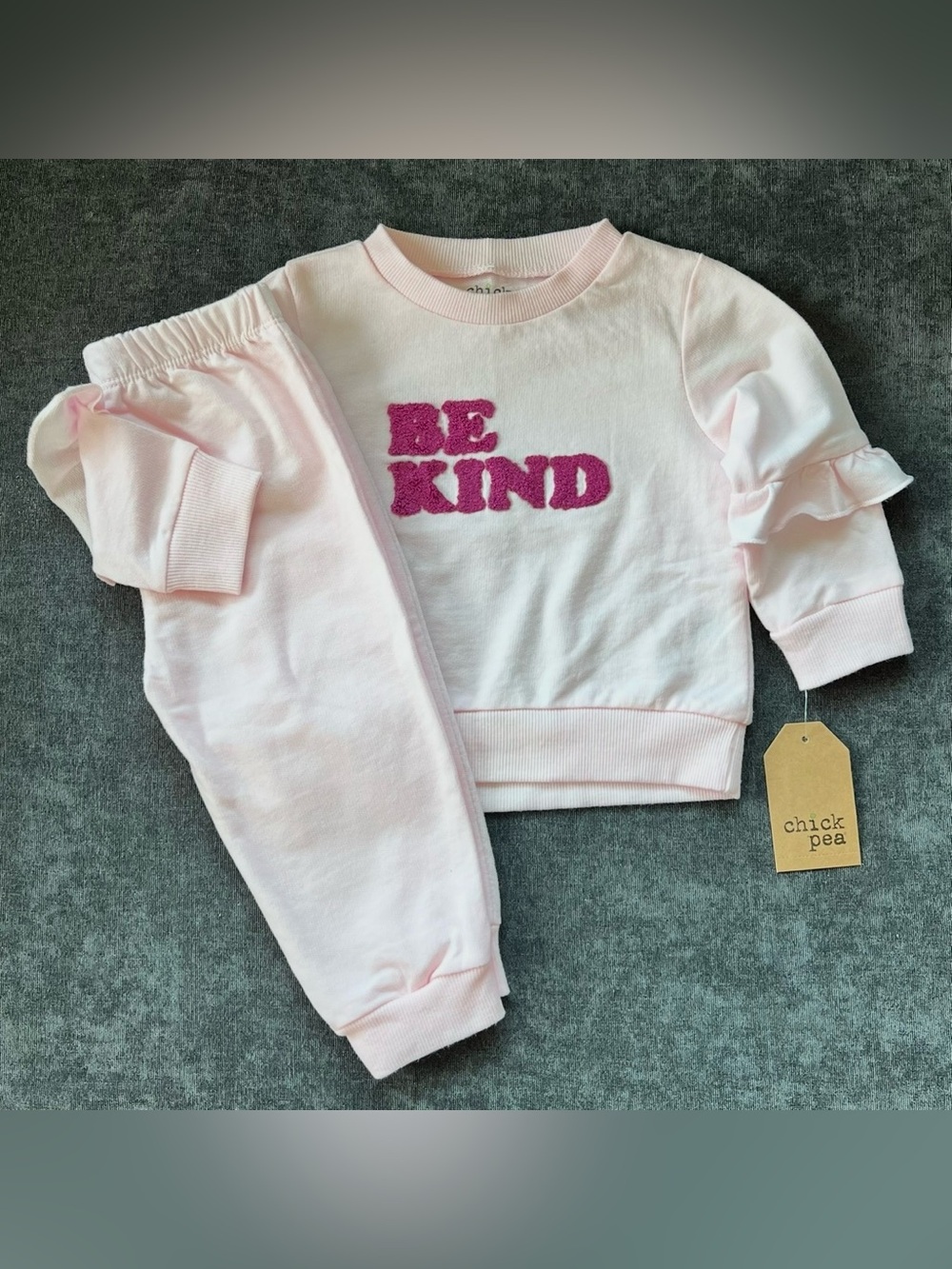 NWT Chick Pea Girls Be Kind Set Size 12 Months